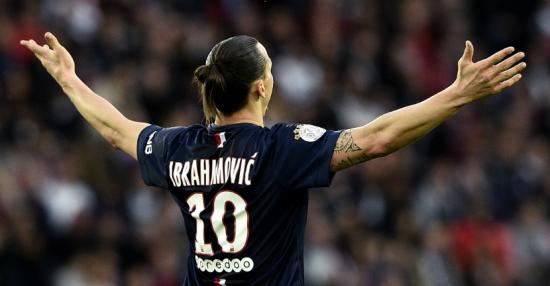 世界足坛史上的三大中锋,足坛十大巨星梅西