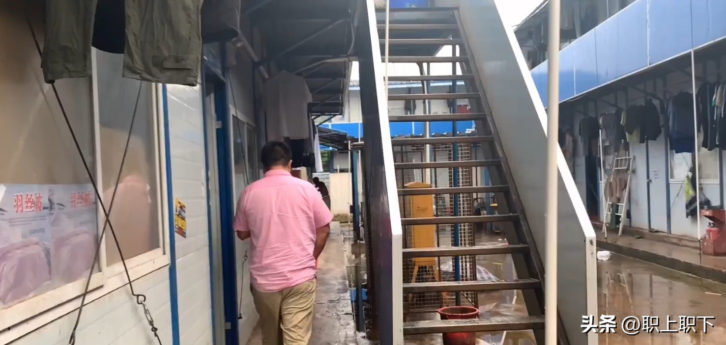 女普工工资7000以上的工厂招工,月入6万女建筑工