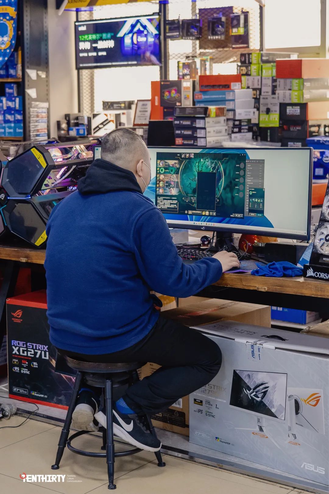 现在还有人去电脑城吗,到广埠屯买电脑再去光谷找工作