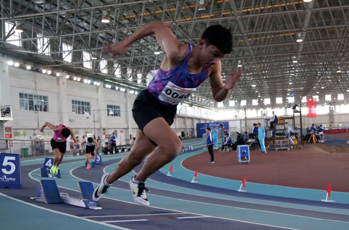 *疆新**青少年室内田径锦标赛时隔四年再次举行