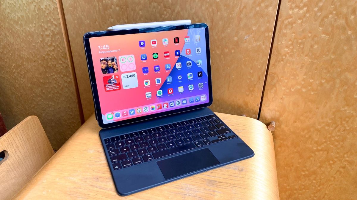 苹果2018款ipad还能用几年,苹果ipad三代插卡版