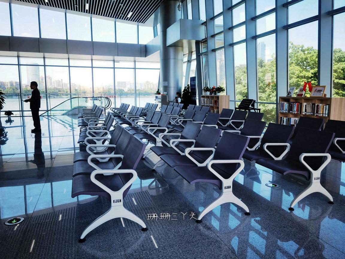 广州去香港最省钱最方便的交通,从广州到香港旅游最便捷交通方式