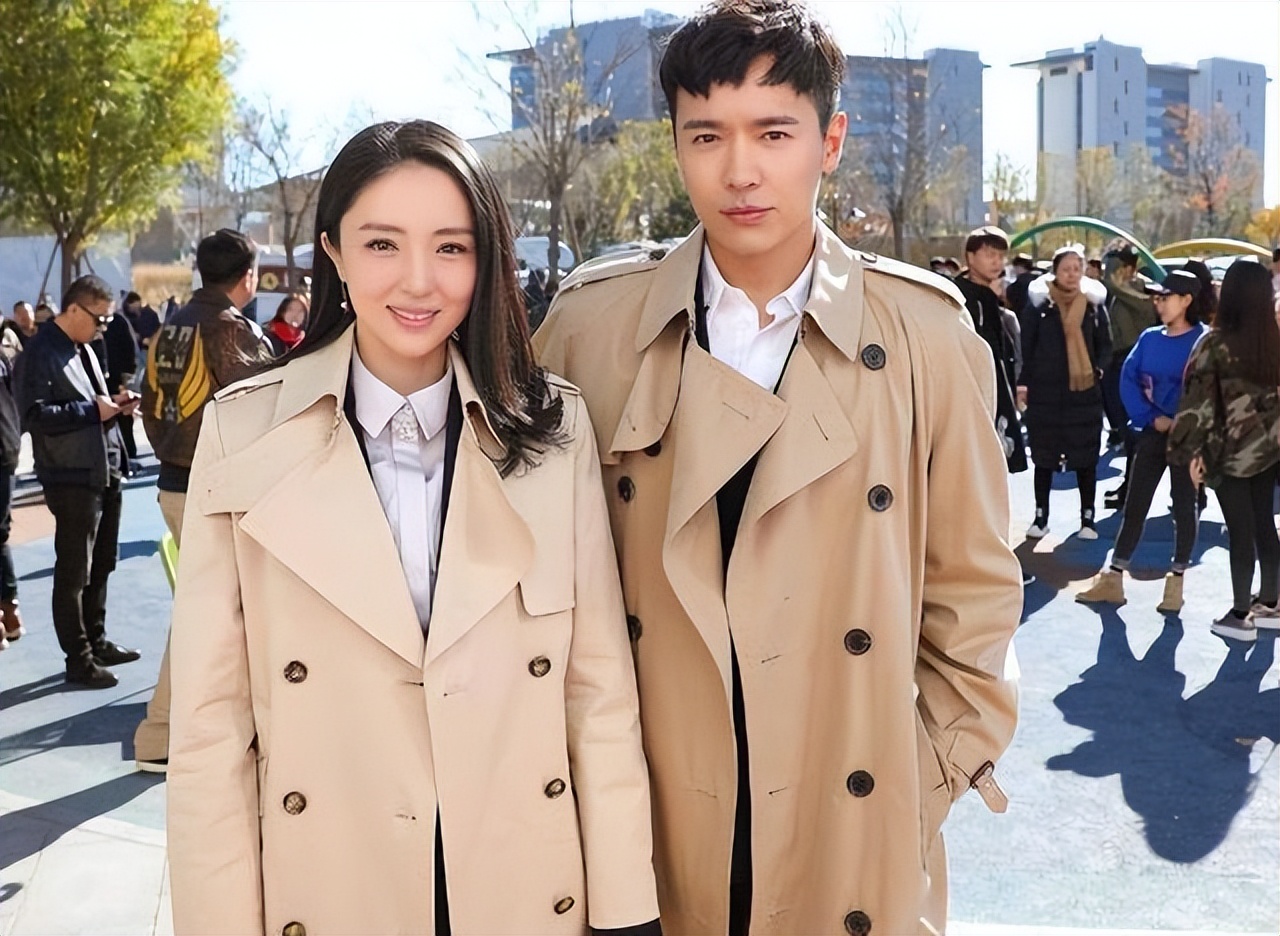 董璇高云翔离婚了没,董璇与高云翔离婚后现身活动