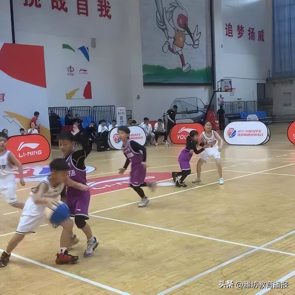 潍坊中新双语小学男篮,潍坊市中新双语学校篮球队