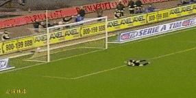 前腰位置的现代之美