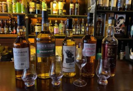 飞天茅台在国外价格,飞天茅台国内和国外价格