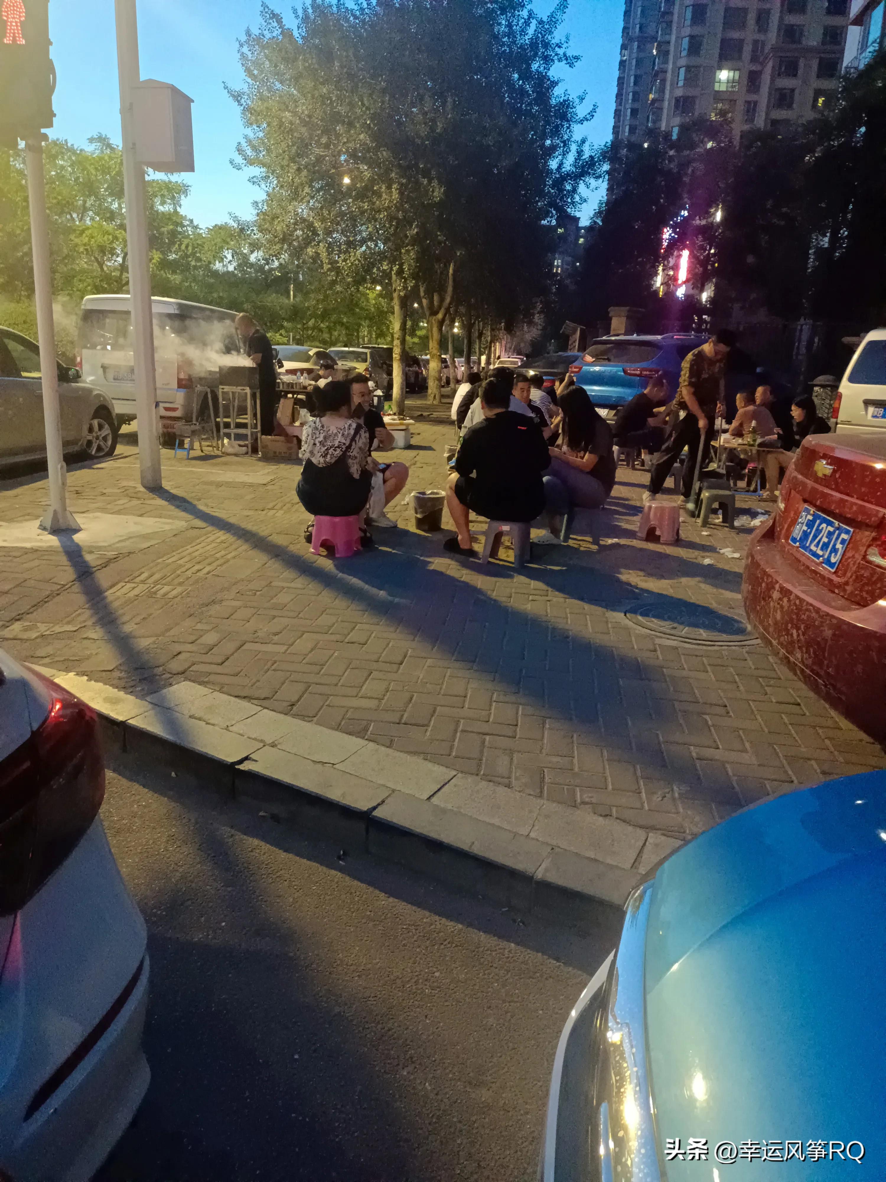 地摊烧烤十大暴利产品,地摊烧烤哪个行业最好