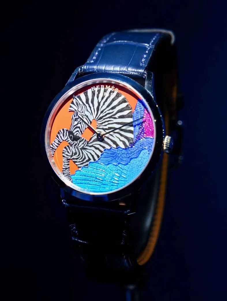 百达翡丽表展新款2022,瑞表百达翡丽咖啡色