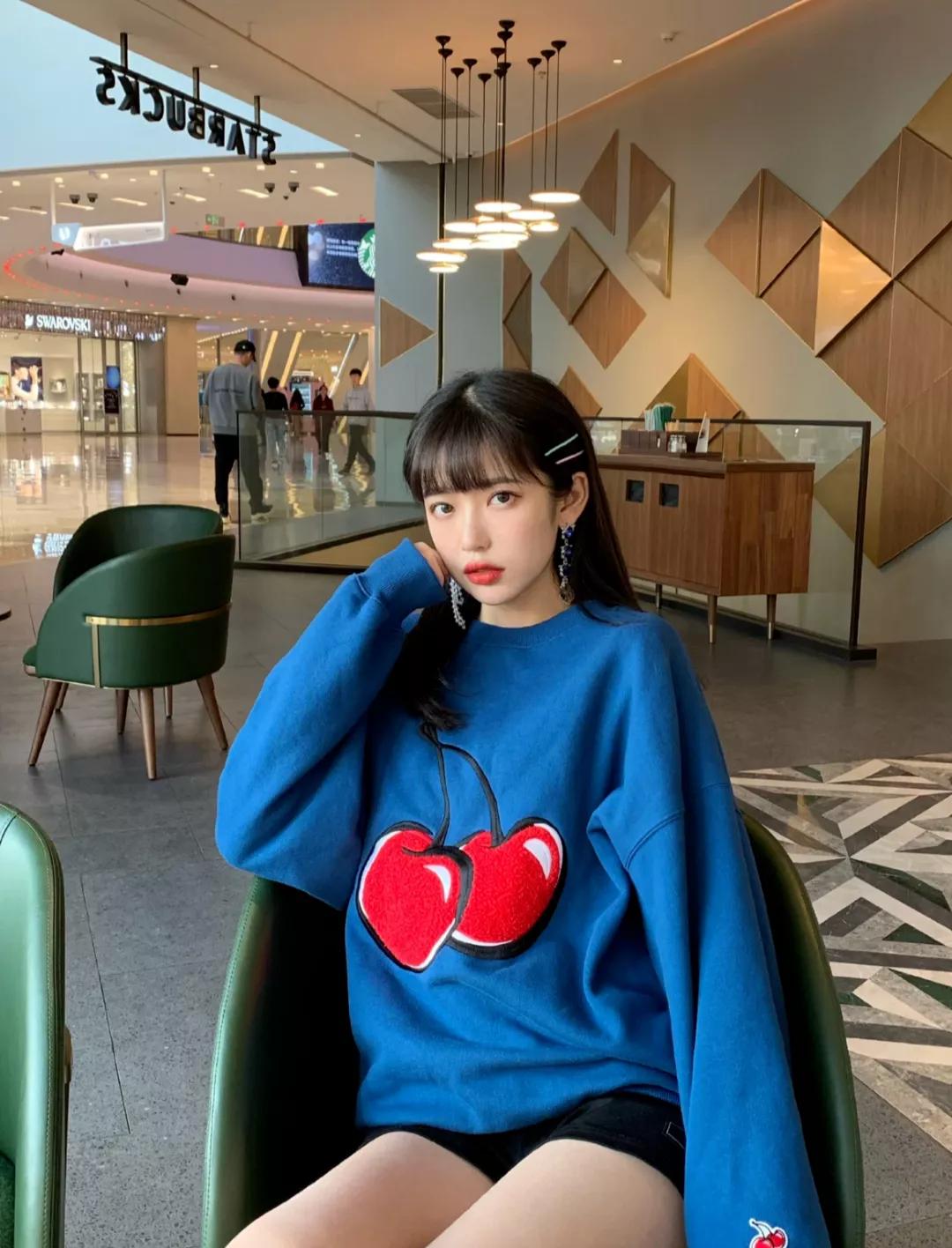 新年当然是穿红色最应景！不过节也想穿