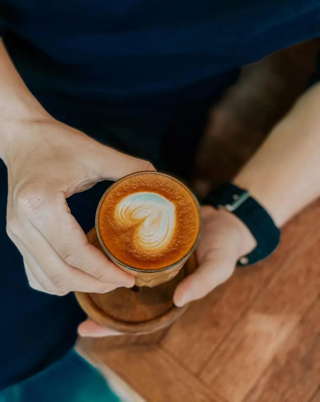 高铁2h直达！这座被忽略的浙江县城，买菜用欧元，连央视都来体验