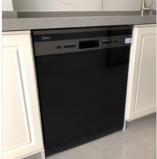 新家入住提前买好这三款家电,预算充足首选中高端,体验感翻一番