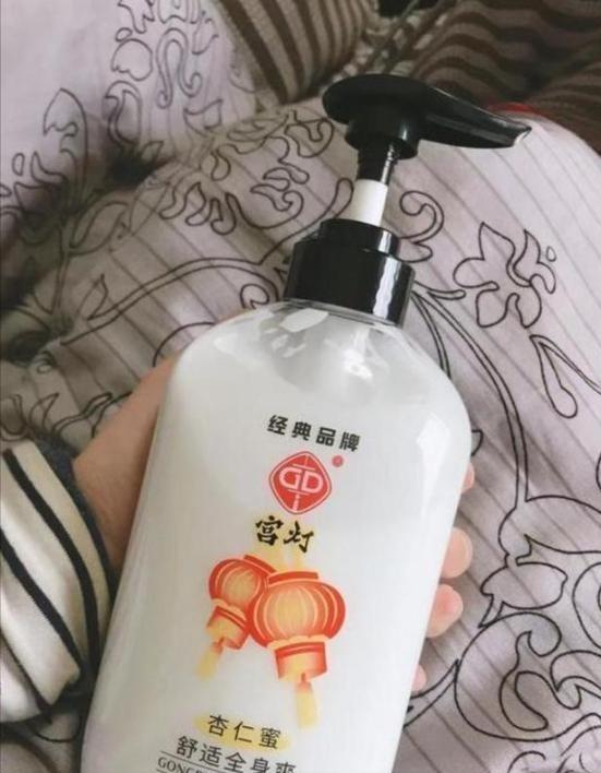 四种不出名但很好用的国货,哪些被包装耽误的国货护肤品