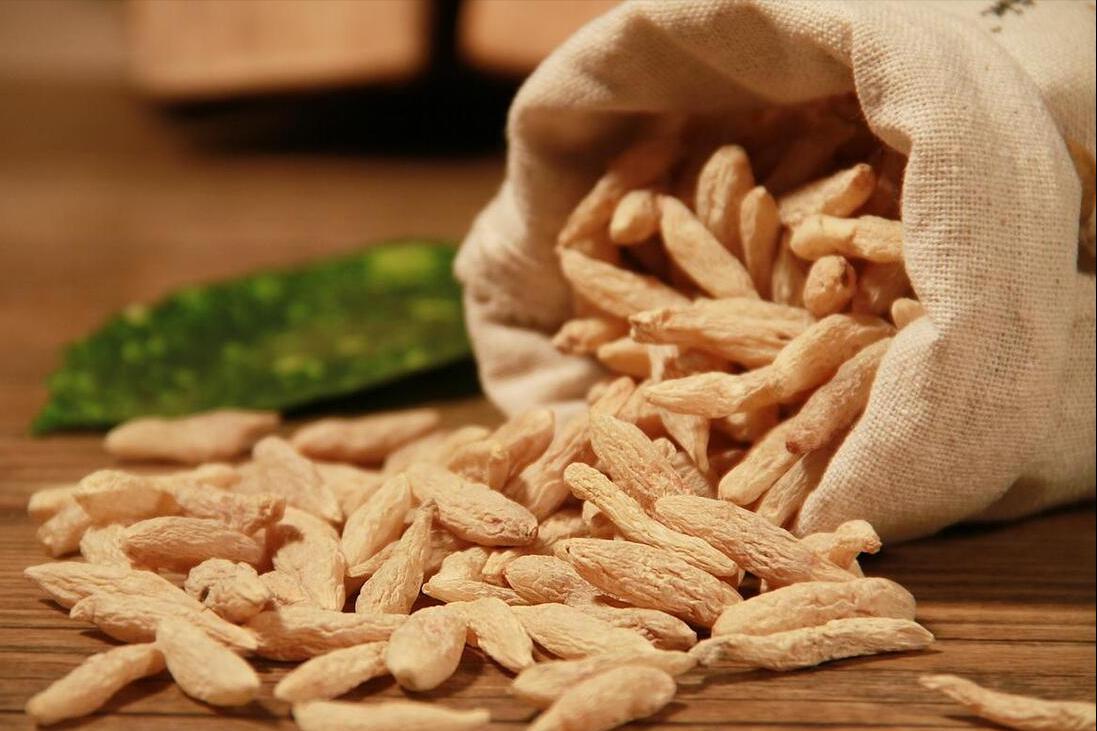 腺肌瘤患者怎样补气血,肌瘤囊肿好药膏