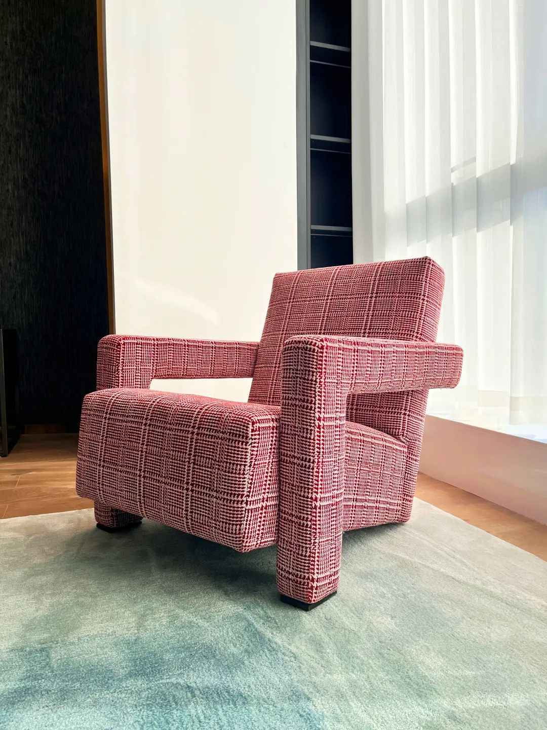 影视中经典家具设计,一套惊艳的家居单品