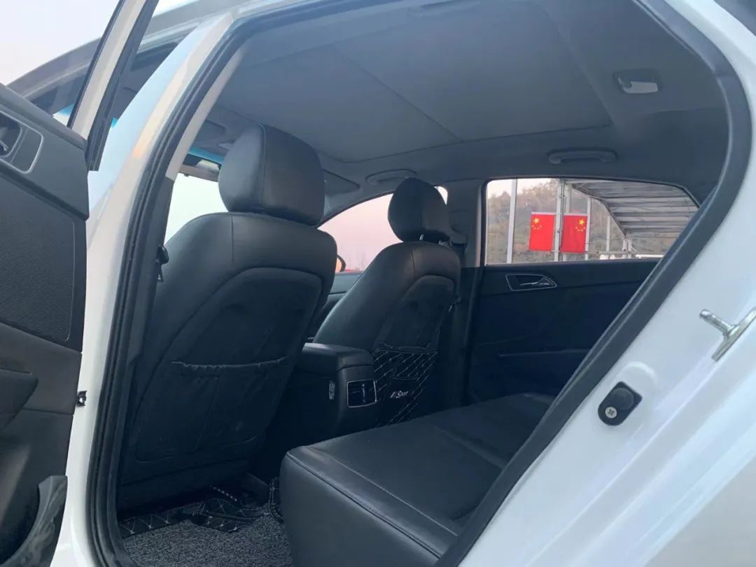 十堰龙信国际汽车城二手车地址,十堰市龙信二手车收车吗