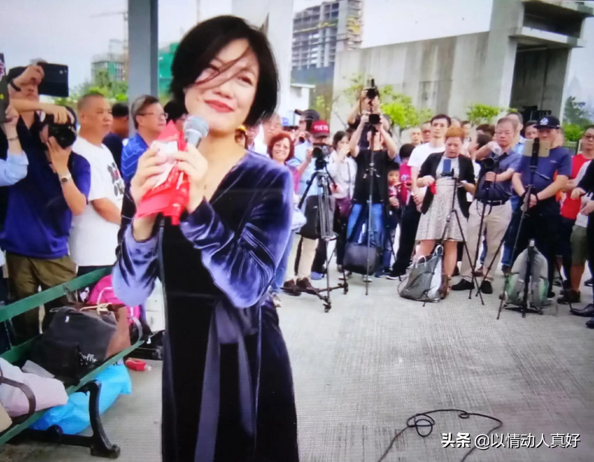 龙婷李谷一难忘今宵视频2020,龙婷星光大道总决赛完整