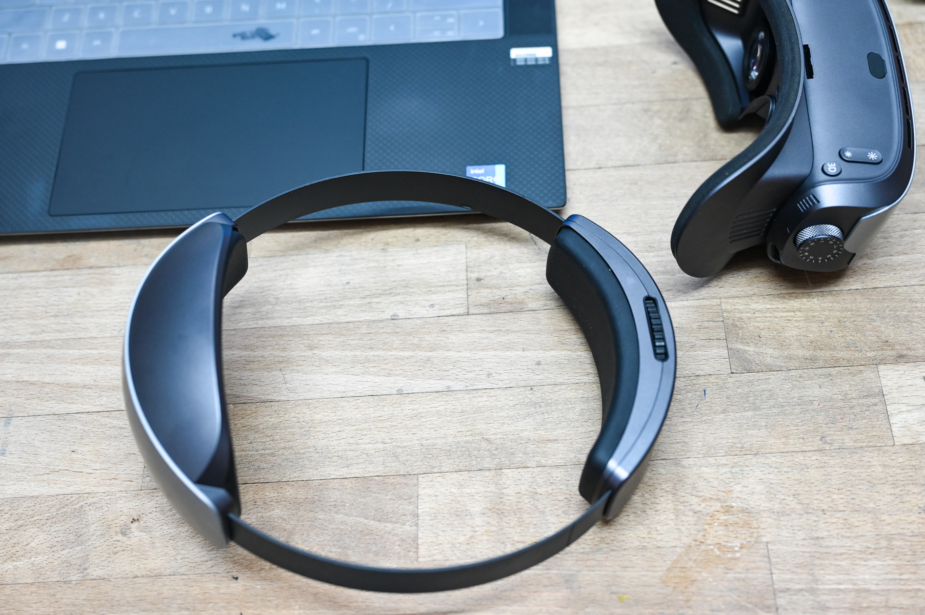 3d头戴式显示器评测,酷睿视智能高清头戴显示器评测