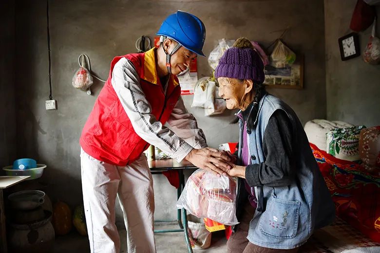 月圆人团圆月满人美满,中秋月圆人团圆完整版