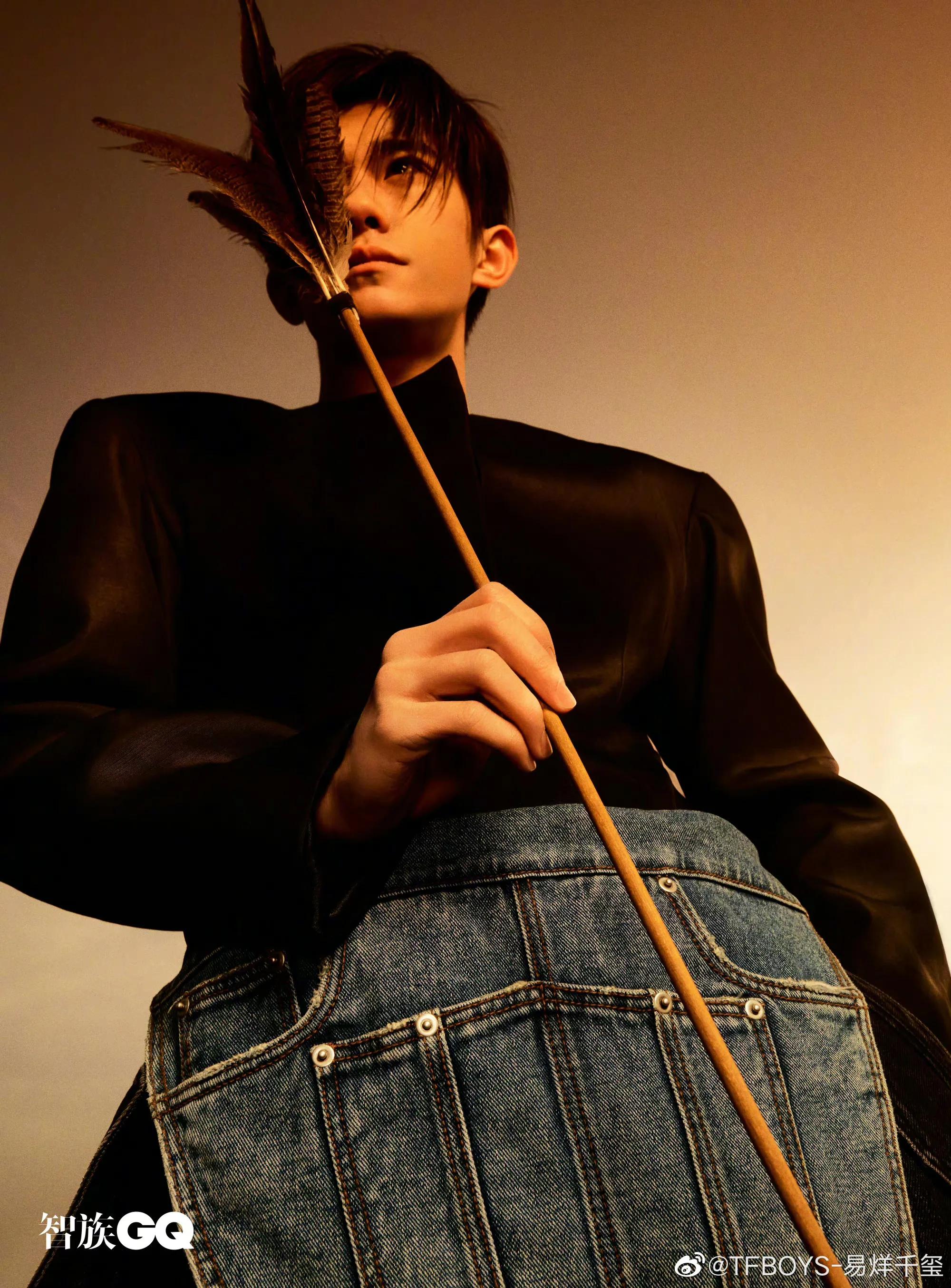 易烊千玺压轴出席阿玛尼活动,易烊千玺出席阿玛尼