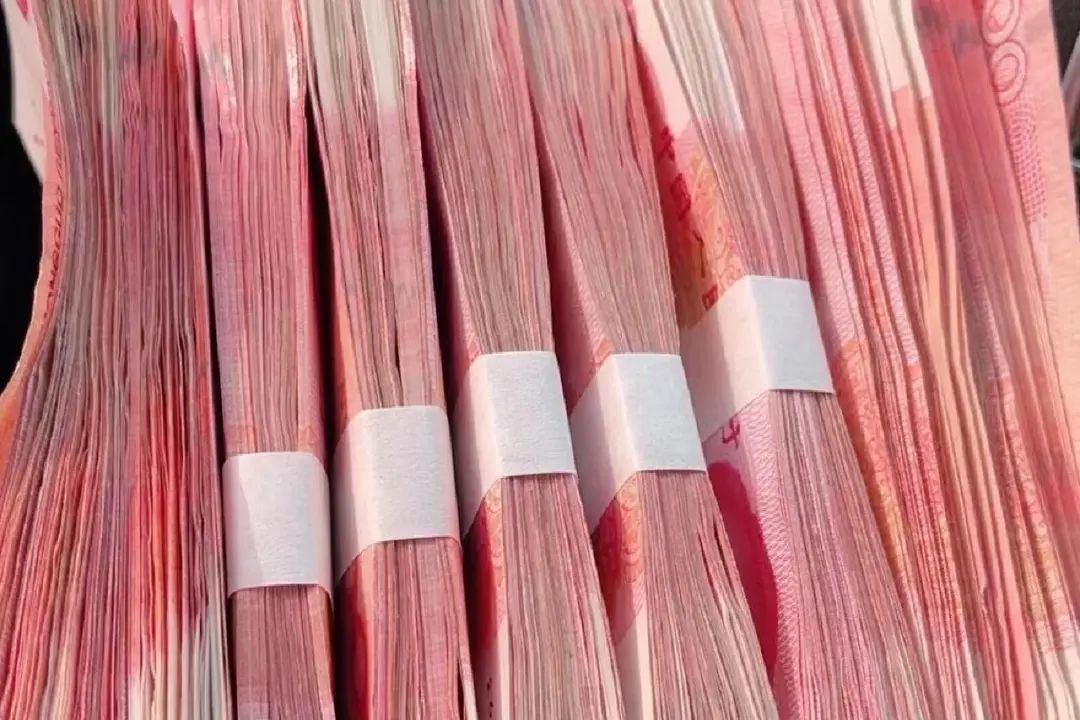 有人向你借钱三句话高情商拒绝,不管谁向你借钱学会这三句话