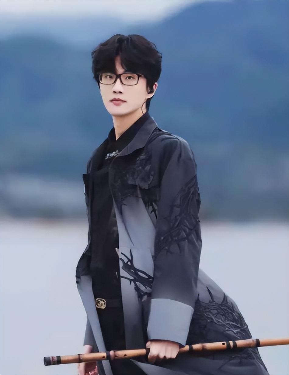 过气歌手演唱会一票难求,过气歌手开演唱会