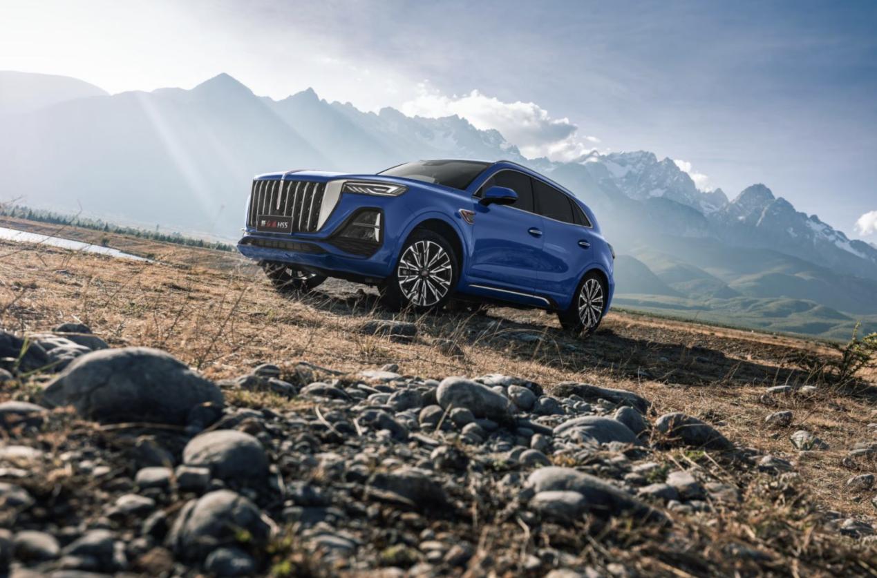 20万级suv怎么选不妨来看看这款车,新红旗hs5问鼎20万级suv全能王