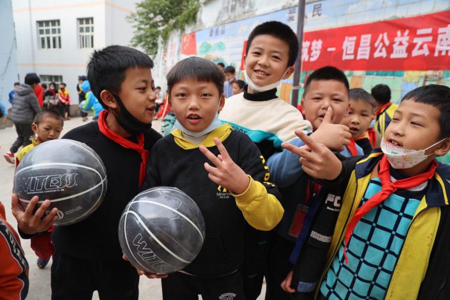 恒昌公益助力平等教育，云南边境小镇迎来首所“云杉校园”