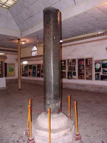 马楚五驹争槽希范上位无心争霸业,标铜立柱开创湘西土司八百年