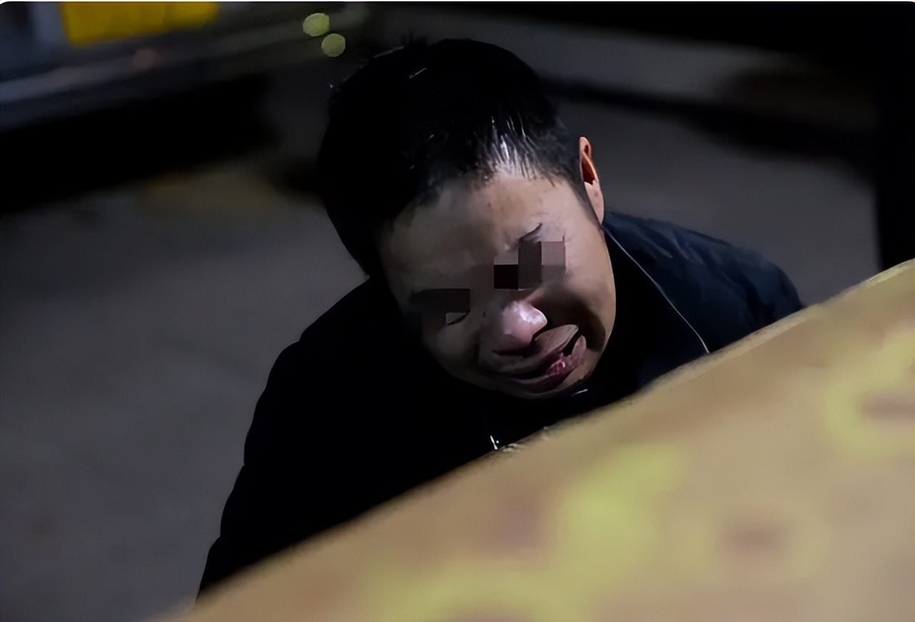 4名16岁男女火烧一女子*处私**，致其死亡，直言：我未成年，我怕啥