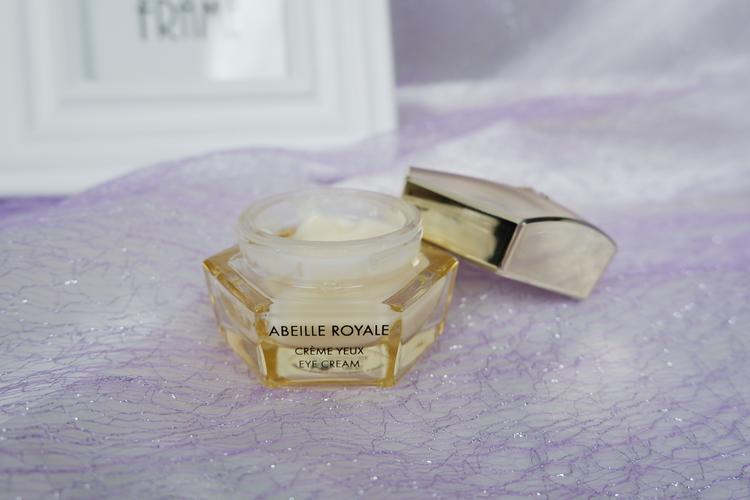 眼霜推荐平价去细纹保湿,滋润眼霜好吸收淡化细纹推荐