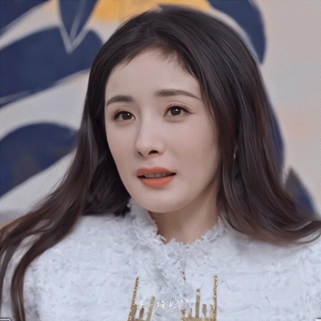 胎毛刘海遮发际线鼻子塌,gq红毯杨幂胎毛刘海造型