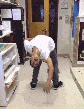 做服务员没口才,做服务员没有工作怎么办