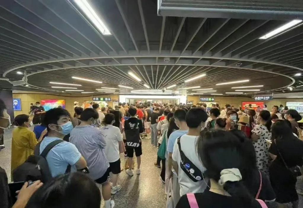 南京茶颜悦色奶茶团购,南京茶颜悦色不要排队了吗