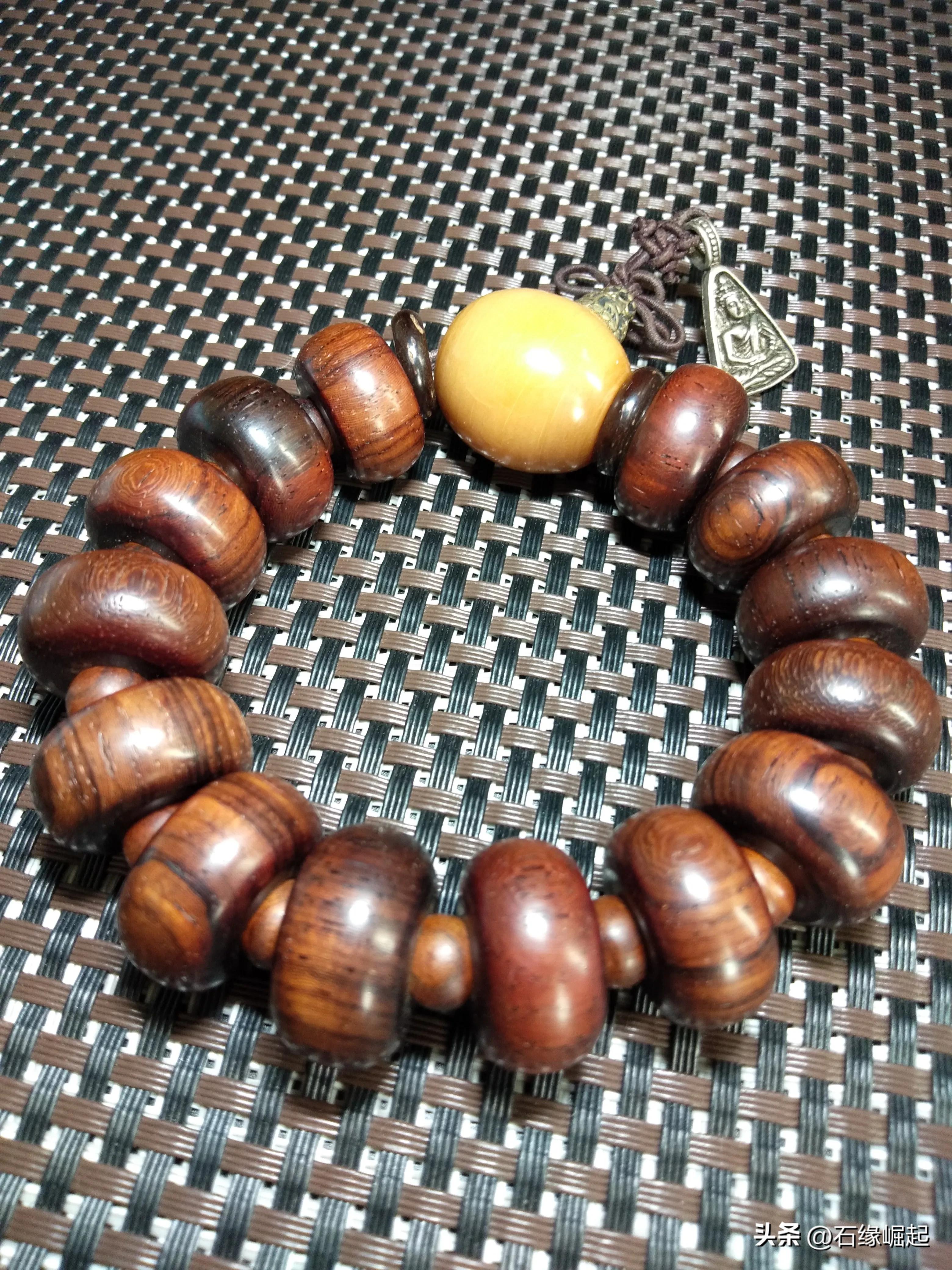 了解文玩手串,文玩手串最不容易被坑