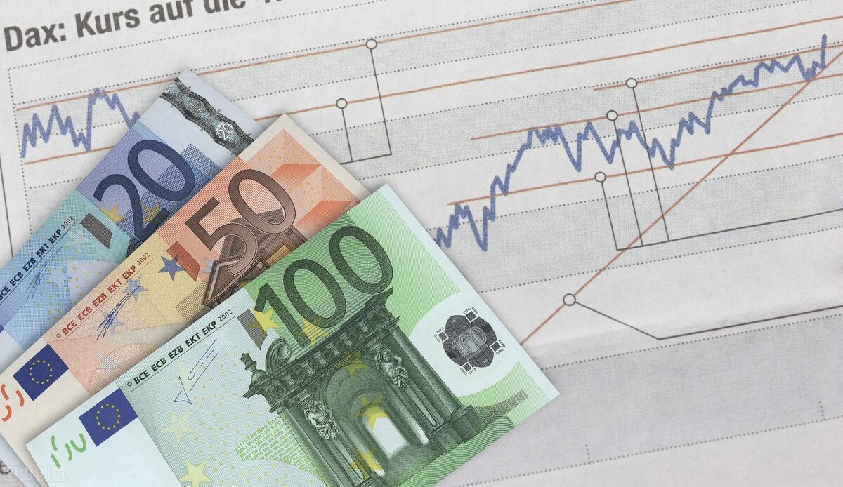 做翻译能赚多少钱,靠英语翻译赚钱