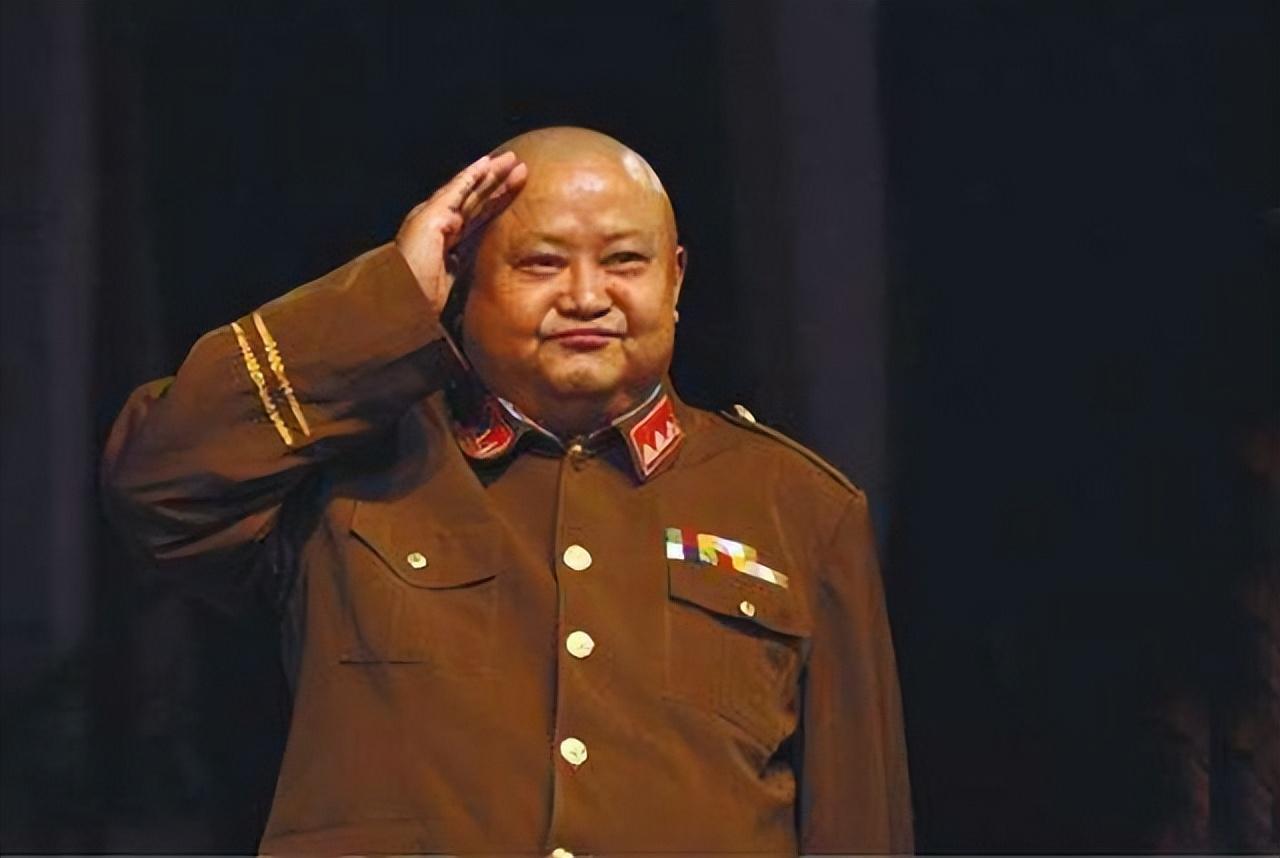 范绍增为啥死后一直不下葬,范绍增骨灰下葬重庆