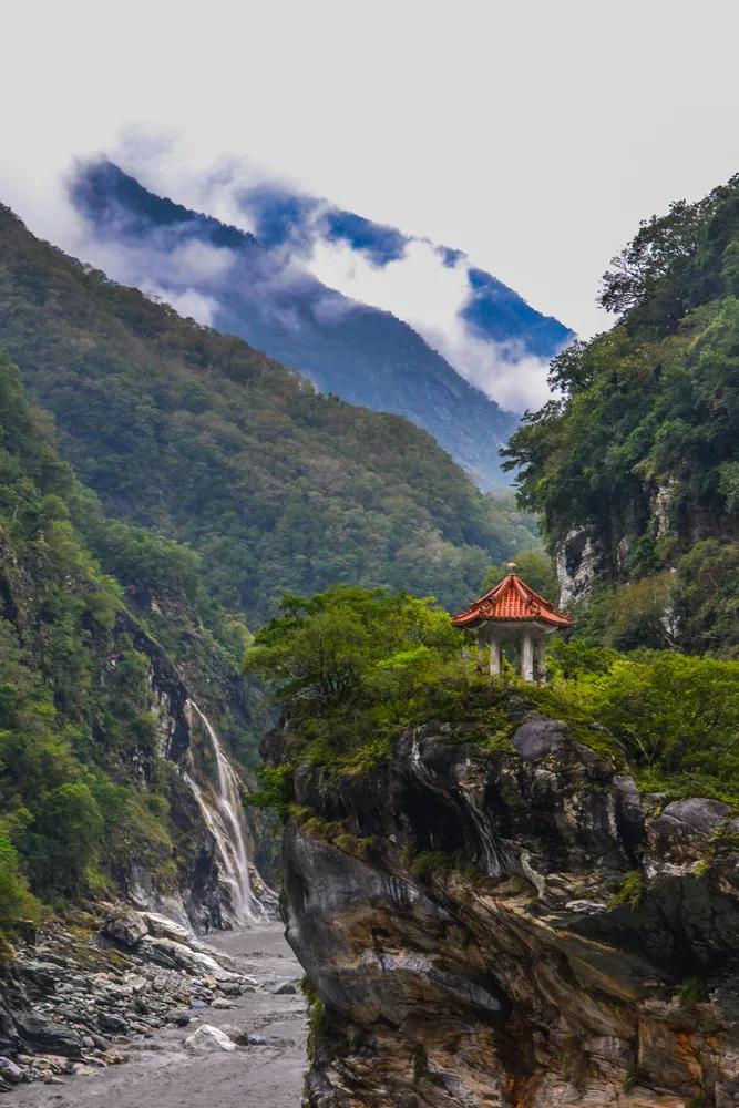 去台湾要怎么走最省钱呢,去台湾必须知道的100件事