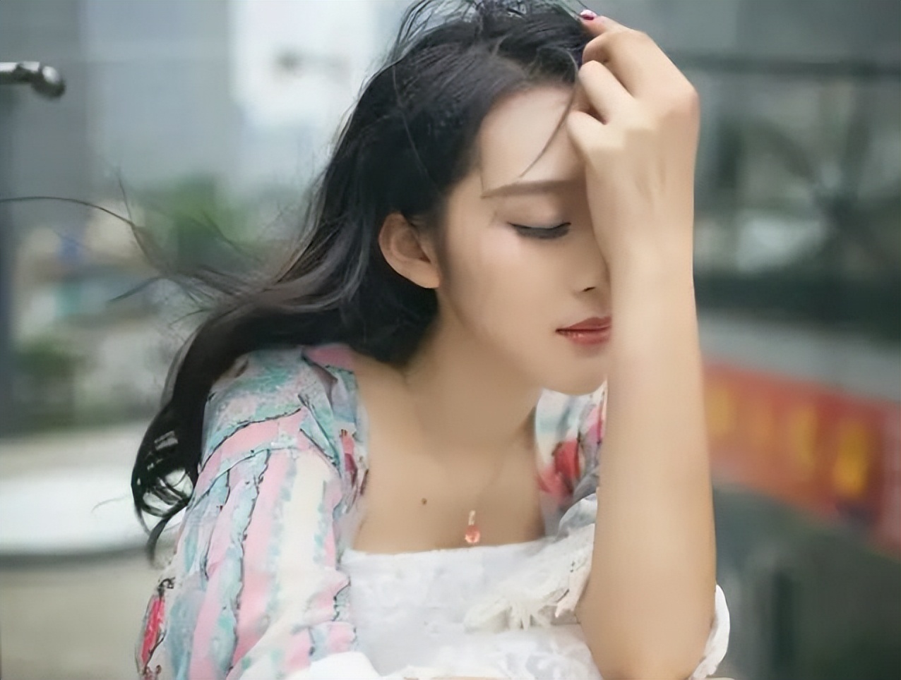 女性30岁后少吃这些东西,女性过了45岁后4种食物建议少吃