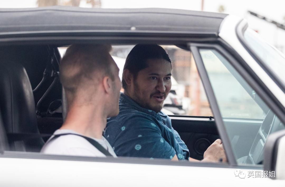 男子彩票中1.28亿,美国小伙买彩票狂中10亿美元