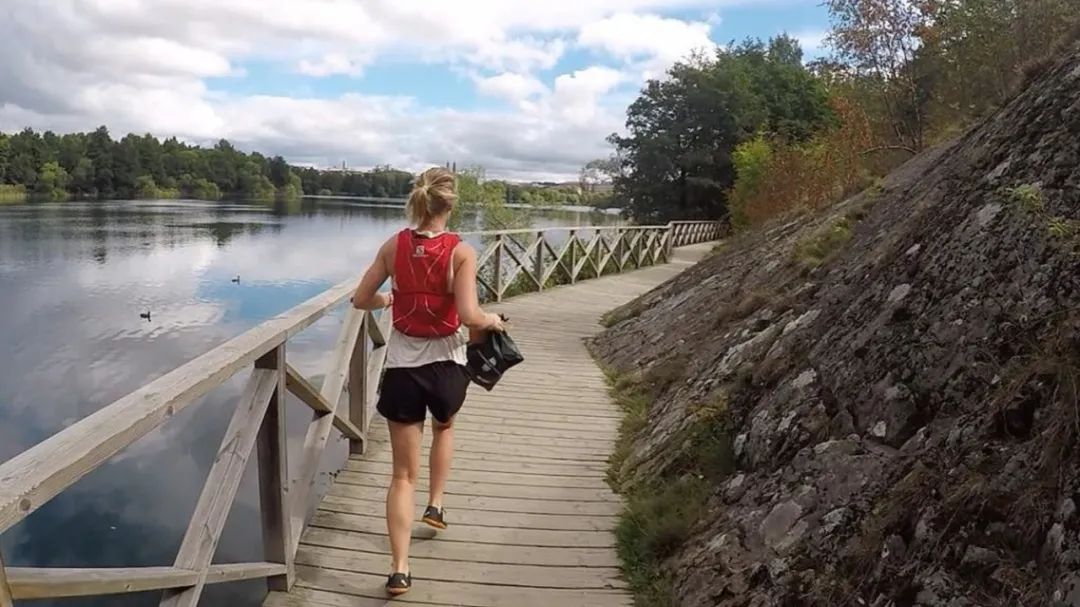 用头发可以清理石油爆上热搜!秃头网友狂喜:哈哈天生我材必有用