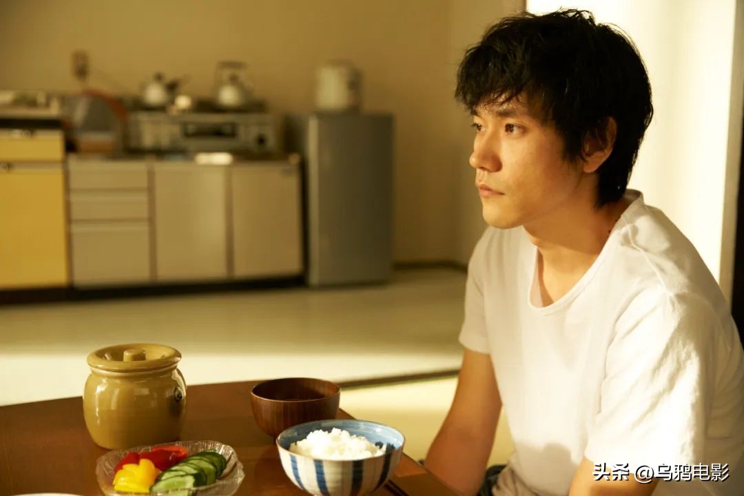 豆瓣8.1！日本杀疯了，又拍了部过不了审的…