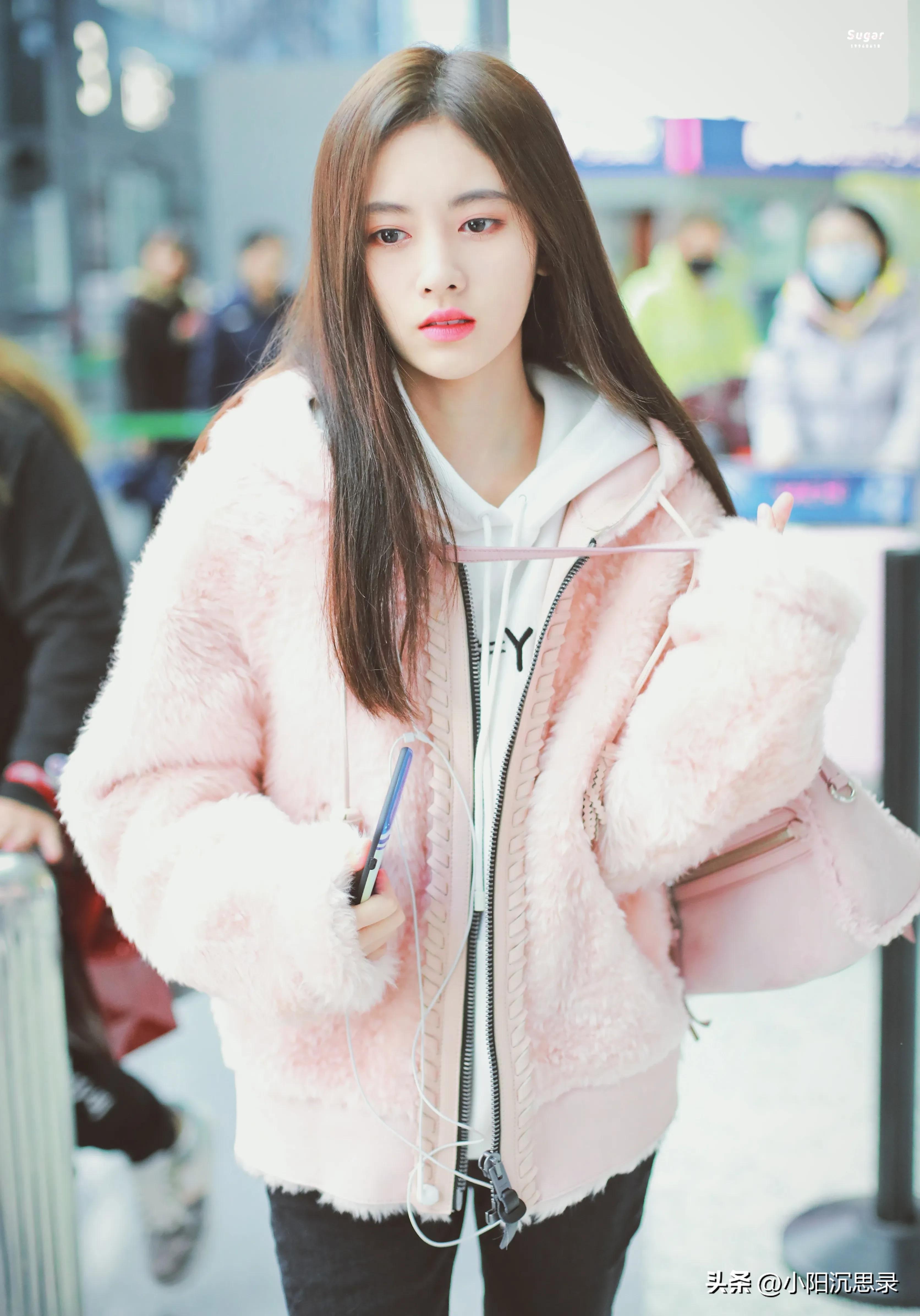 香奈儿包包品牌大全,香奈儿迪奥圣罗兰哪个品牌好