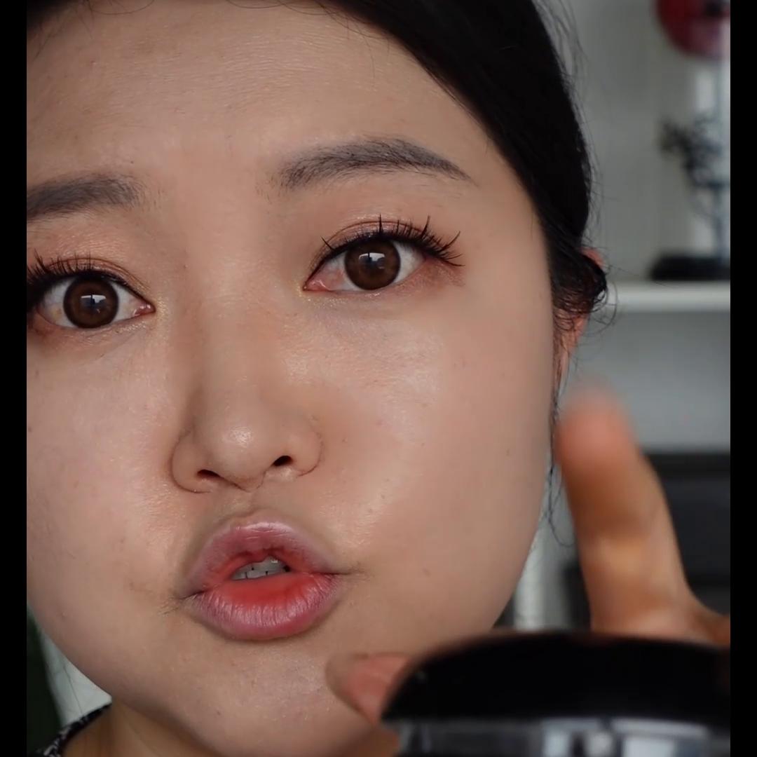 用定妆粉之前需要用什么打底,定妆粉该怎么去选用