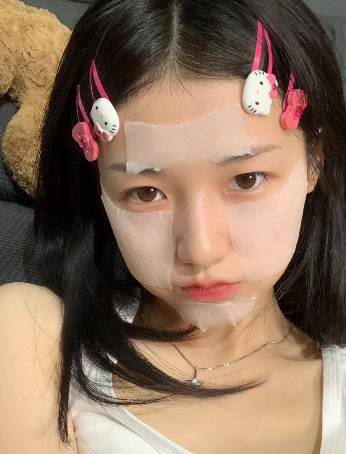 冬季怎样用精华油保湿皮肤,精华油抗皱紧致抗衰老白天用