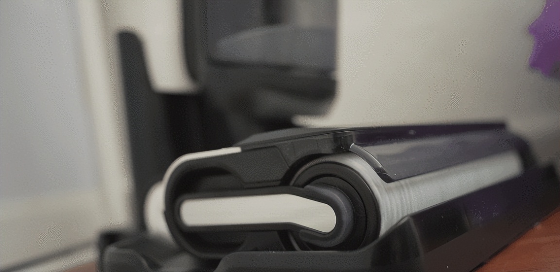 2K元档的旗舰洗地机守门员！添可芙万2.0LED测评