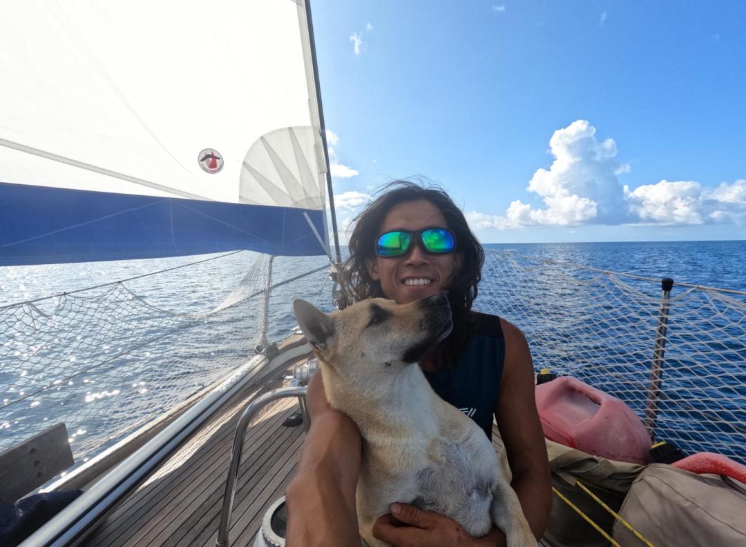 “真正远航的都是疯子！”但我无条件相信我的船长我的船