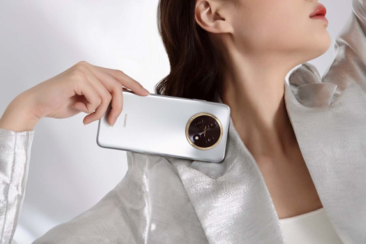 怒赞的千元“卷王”,华为畅享60X疯狂热销,年轻人和长辈都能用