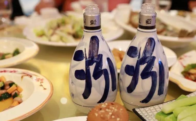 大量境外游客涌入,大量外国游客来到中国旅游