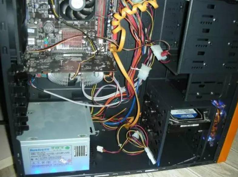 电脑主机噪音太大怎么解决,电脑有噪音异响是什么原因引起的