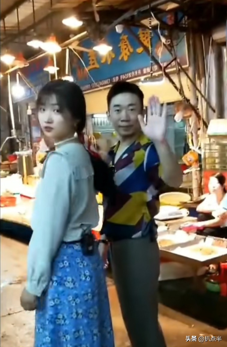 抖音“情圣”杨迪:迎娶相恋15年的素人女友,底层逆袭谱写传奇